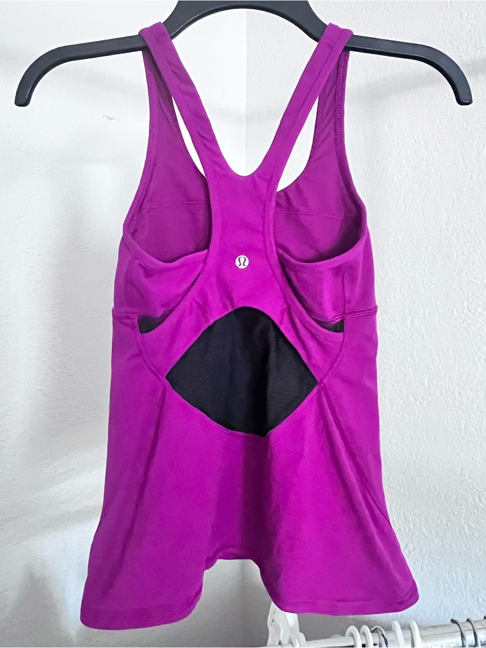 lululemon athletica Womens Racerback Athletic Tank Size 4 Small